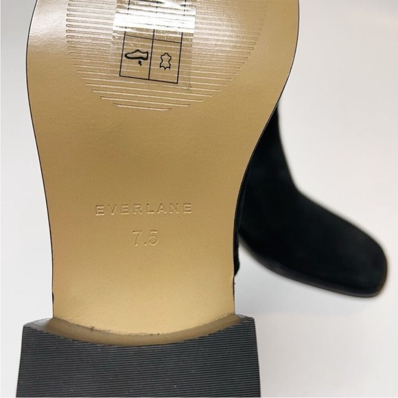 Everlane The City Boot in Black Suede Square Toe Size 7.5 New - Picture 14 of 15